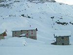 In Valmalenco al Rifugio Cristina con tanta neve l'8 dicembre 08  - FOTOGALLERY